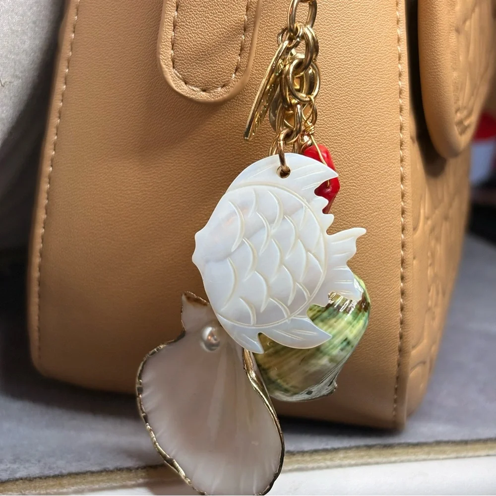Plunder Bag Purse Charm Fish Shell Gold - Picture 8 of 9